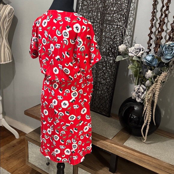J.Crew Red Anemone Floral True Wrap Dress Size 4 - Picture 3 of 9